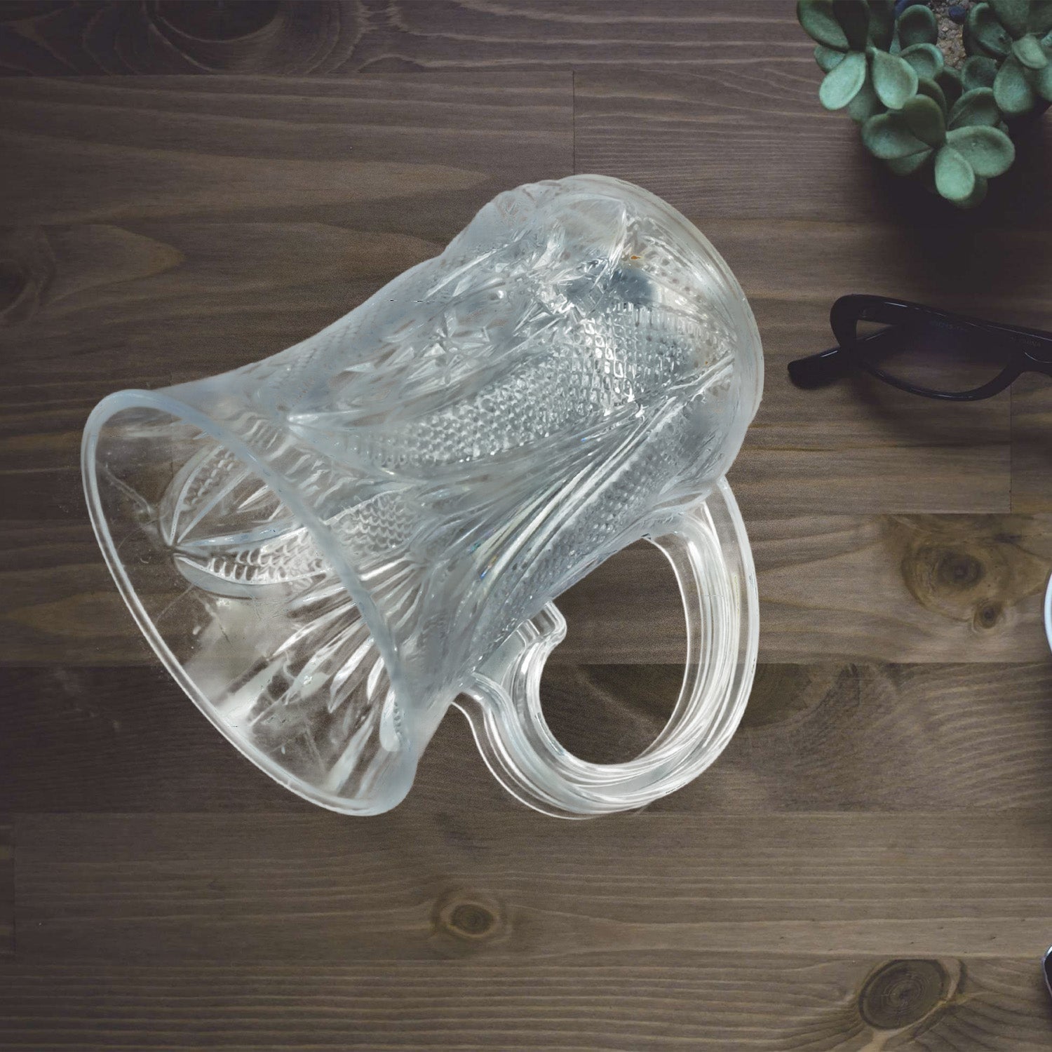 LED Light-Up Party Cups - Flashing Water-Activated Drinking Glasses with Handle (2-Piece) LED Light-Up Party Cups - Flashing Water-Activated Drinking Glasses with Handle (2-Piece)